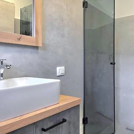 Villa Lux With Swimming Pool Baška