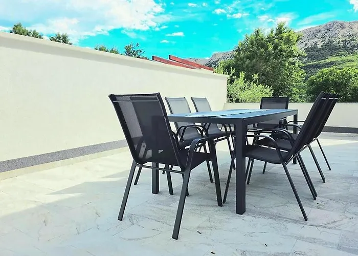 Villa Lux With Swimming Pool Baška