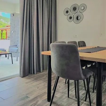 Lux With Swimming Pool Villa