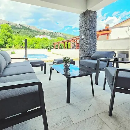 Villa Lux With Swimming Pool *