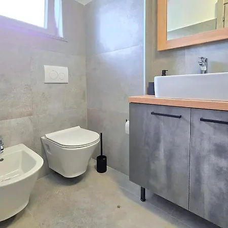 Lux With Swimming Pool